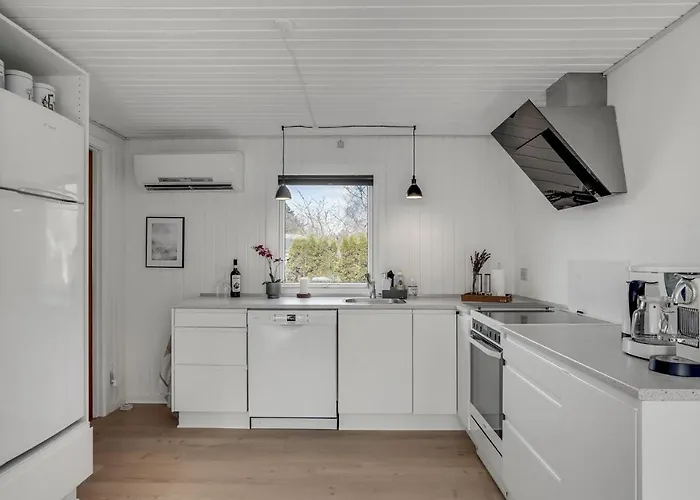 Дом отдыха 3 Bedroom Beautiful In
